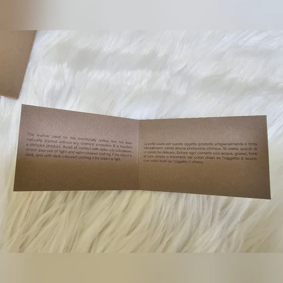 Bottega Veneta Intrecciato Flap Wallet, coral - Picture 14 of 14